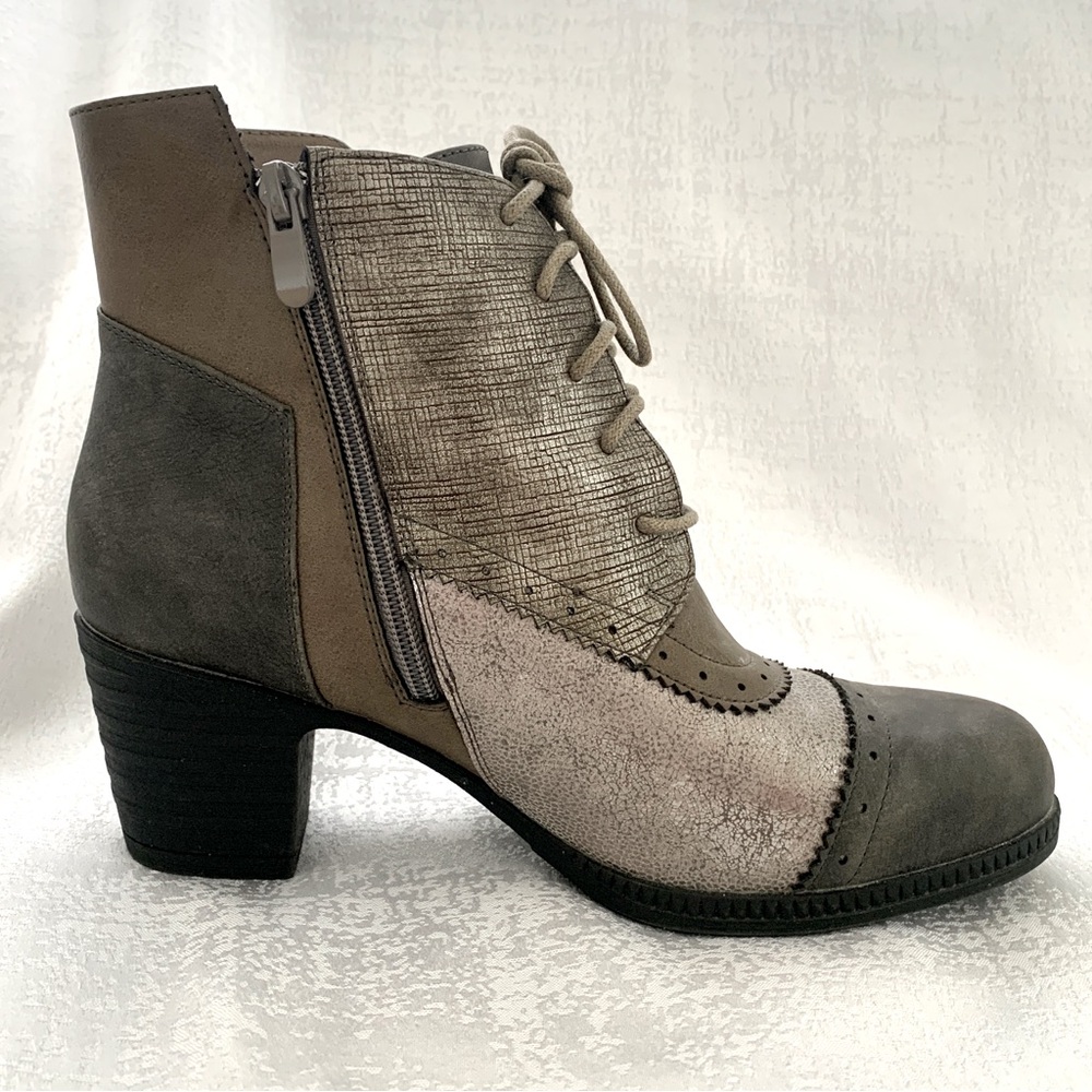 SL DESIGN Faux Leather Zip And Lace Up Heeled Bootie Women’s Size 39